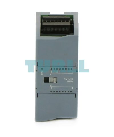 Siemens 6ES7234-4HE32-0XB0 SIMATIC S7-1200 Analog I/O Module SM 1234 (4 AI / 2 AO)